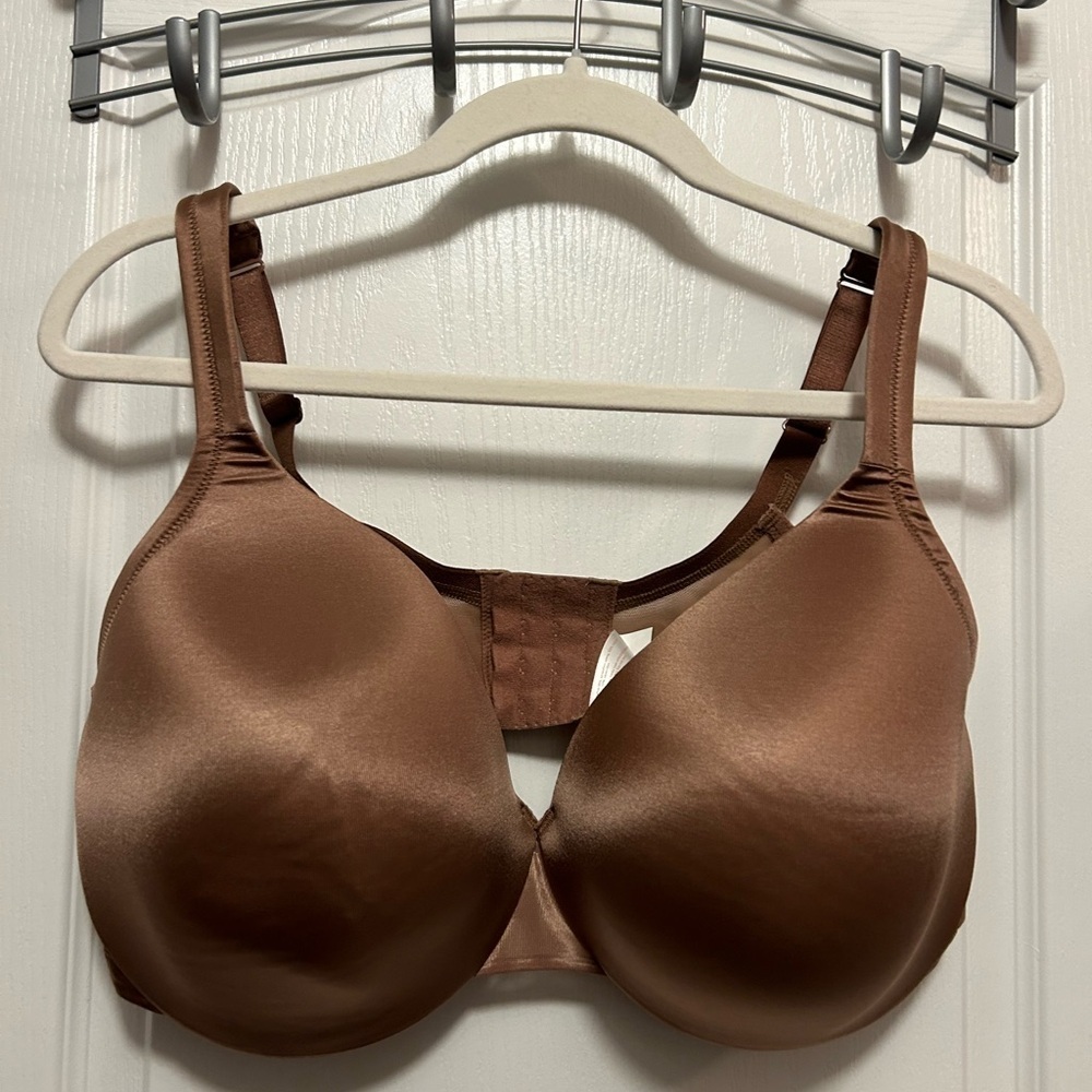 Cacique‎ Lightly Lined Full Coverage Bra 42DDD brown tan Nude Underwire satin